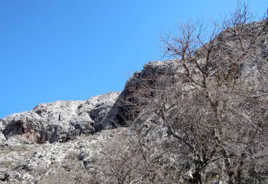 Dağlar taşlar, hills, çayırlar, bahar manzara