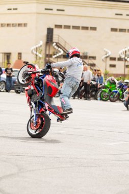 Shymkent, Kazakistan - 15 Şubat 2017: Motosiklet motorcu sezon açılış 15 Mart 2017 yılında Çimkent