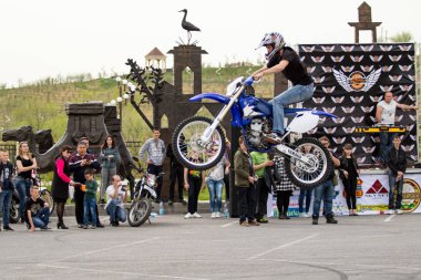 Shymkent, Kazakistan - 15 Şubat 2017: Motosiklet motorcu sezon açılış 15 Mart 2017 yılında Çimkent