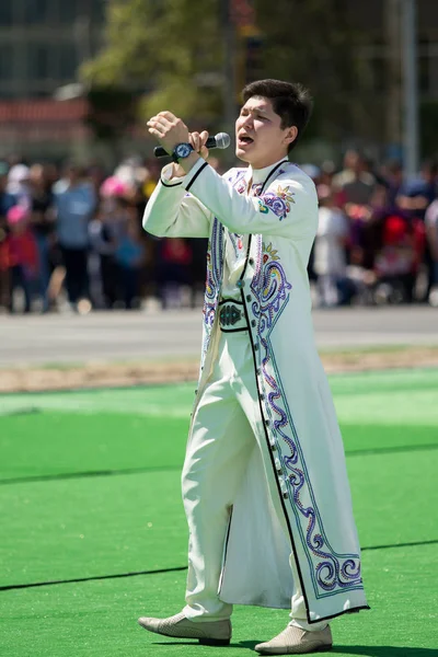 Shymkent Kasachstan Mai 2017 Lieder Aus Kasachstan Singen Mai Begeht — Stockfoto