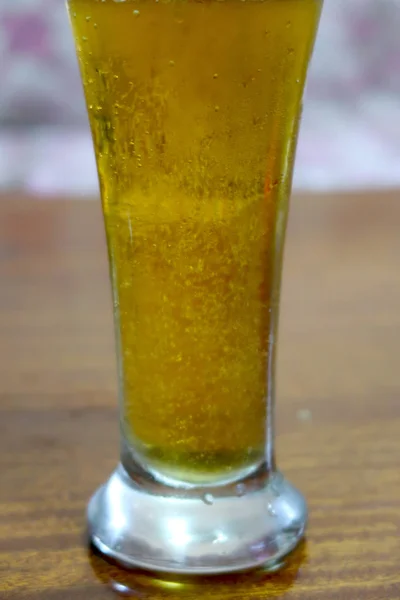 Vaso Cerveza Con Gotas — Foto de Stock