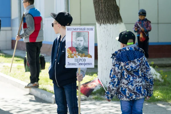 Petropavlovsk 9 Mayıs 2016: sakinleri unutulmaz Alayı 