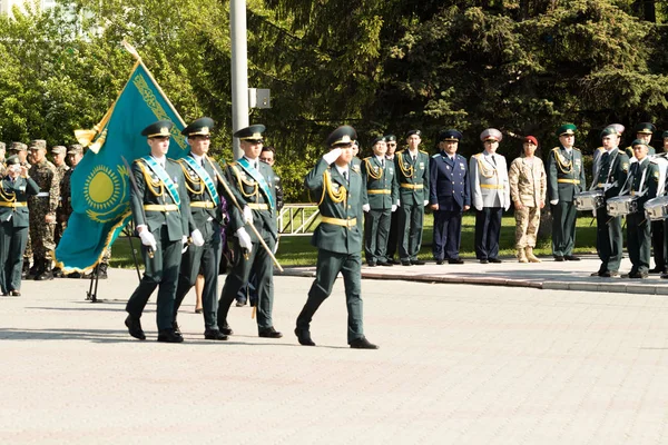 Petropavlovsk Mai 2016 Feiertag Verteidiger Des Vaterlandes Der Mai Kasachstan — Stockfoto