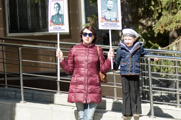 Petropavlovsk 9 Mayıs 2016: sakinleri unutulmaz Alayı 