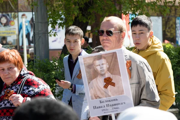 Petropavlovsk 9 Mayıs 2016: sakinleri unutulmaz Alayı 