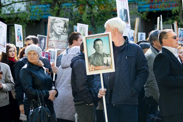 Petropavlovsk 9 Mayıs 2016: sakinleri unutulmaz Alayı 