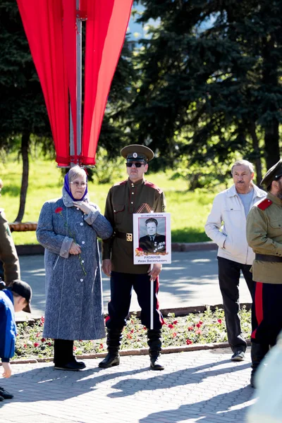 Petropavlovsk 9 Mayıs 2016: sakinleri unutulmaz Alayı 