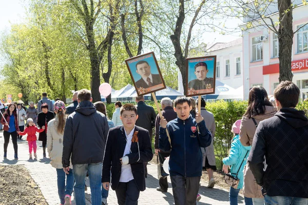 Petropavlovsk 9 Mayıs 2016: sakinleri unutulmaz Alayı 