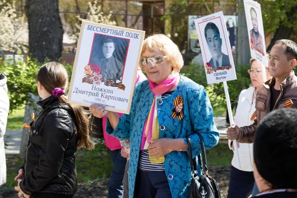 Petropavlovsk 9 Mayıs 2016: sakinleri unutulmaz Alayı 