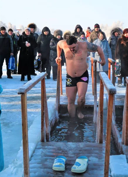 Petropavlovsk, Kazakistan. 19 Ocak 2018: Hıristiyan tatil 