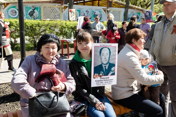Petropavlovsk 9 Mayıs 2016: sakinleri unutulmaz Alayı 