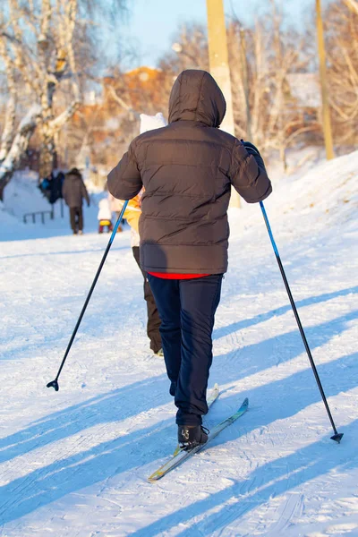 Petropavlovsk Kasachstan Dezember 2018 Die Menschen Fahren Schnee Winter Kasachstan — Stockfoto