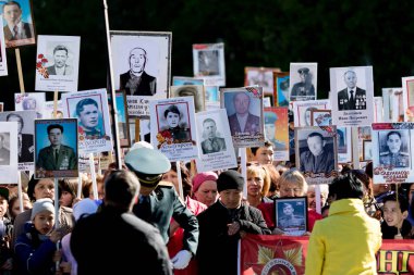 Petropavlovsk 9 Mayıs 2016: sakinleri unutulmaz Alayı 