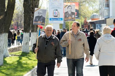 Petropavlovsk 9 Mayıs 2016: sakinleri unutulmaz Alayı 