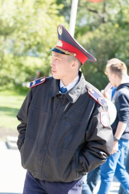 Petropavlovsk, Kazakistan - 9 Mayıs 2016: 9 Mayıs 2016 Petropavlovsk, Kazakistan'daki zafer günü. Ölü savaş anısına. Üyeler mutlu.