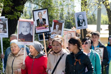 Petropavlovsk 9 Mayıs 2016: sakinleri unutulmaz Alayı 