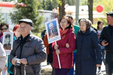 Petropavlovsk 9 Mayıs 2016: sakinleri unutulmaz Alayı 