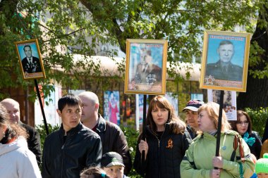 Petropavlovsk 9 Mayıs 2016: sakinleri unutulmaz Alayı 