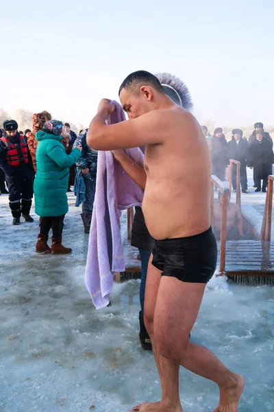 Petropavlovsk, Kazakistan. 19 Ocak 2018: Hıristiyan tatil 