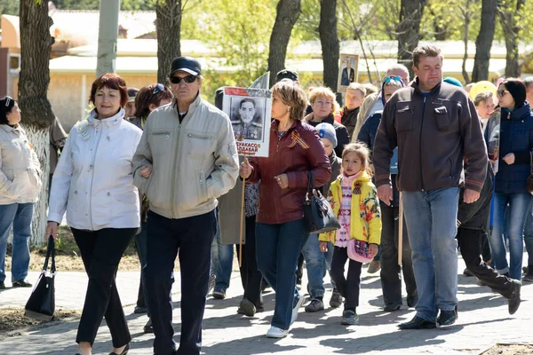 Petropavlovsk 9 Mayıs 2016: sakinleri unutulmaz Alayı 