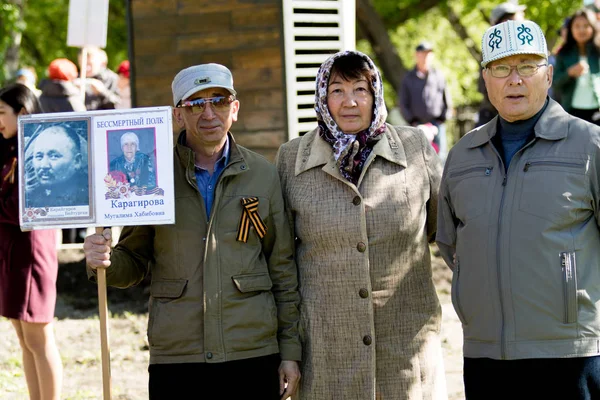 Petropavlovsk 9 Mayıs 2016: sakinleri unutulmaz Alayı 