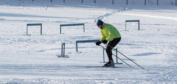 Pietropawłowsk Kazachstan Grudnia 2018 Ludzie Narciarskiego Snow Zima Kazachstan Obiekty — Zdjęcie stockowe