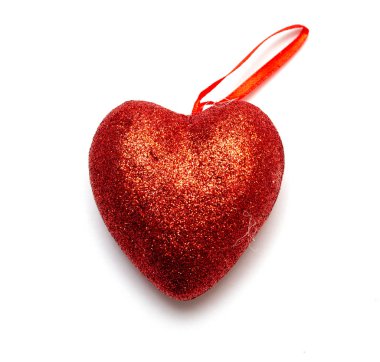 Beyaz zemin üzerine kırmızı bir kalp. Aşk ve romantizm St. Valentine's gün güzel kavramı. St. Valentine's Day güzel.