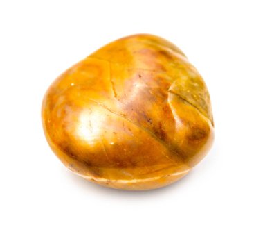 izole beyaz bir arka plan üzerinde renkli düz taş