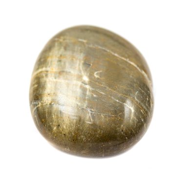 izole beyaz bir arka plan üzerinde renkli düz taş