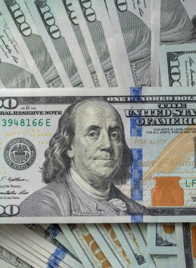 para 100 dolar faturaları bir arka plan iş olarak