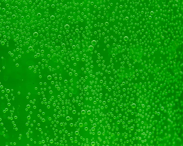 Gotas Redondas Água Fundo Verde — Fotografia de Stock