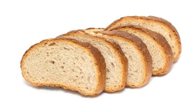 Ekmek izole üzerinde beyaz zemin üzerine dilimlenmiş. Fotoğraf stüdyosu.