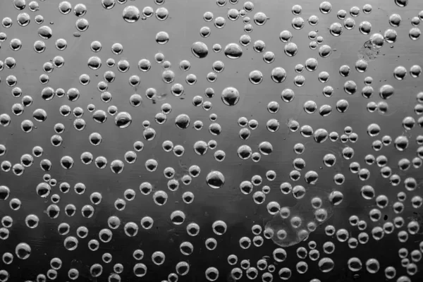 Φυσαλίδες Αέρα Μέσα Στο Νερό Πάνω Μαύρο Φόντο — Φωτογραφία Αρχείου