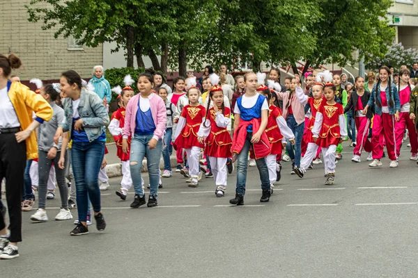 Petropavlovsk Kazajstán Junio 2019 Día Internacional Del Niño Desfile Estudiantes — Foto de Stock