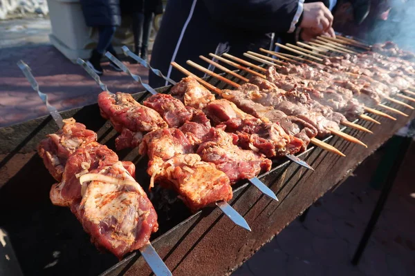 Мясо Шампуре Шашлыки Приготовлены Древесном Угле — стоковое фото