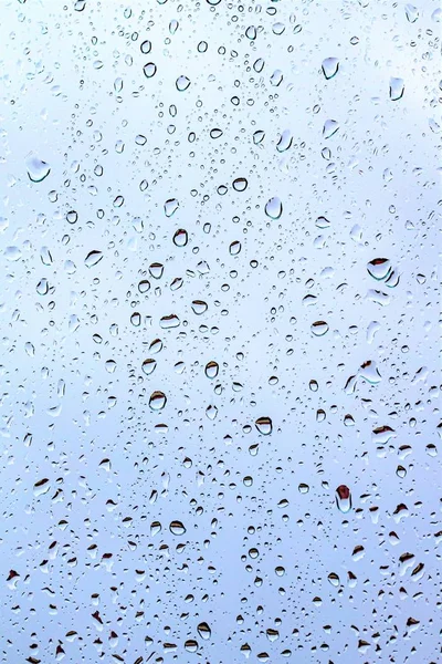 Краплі Дощу Склі Темно Синій Фон Неба Вікном — стокове фото