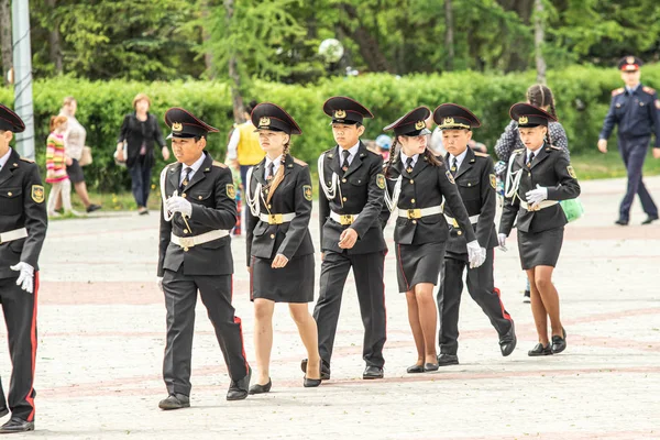 Petropavlovsk Kazajstán Junio 2019 Día Internacional Del Niño Desfile Estudiantes —  Fotos de Stock