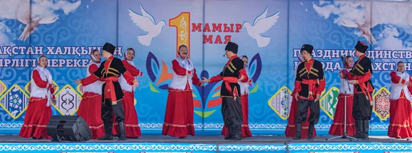 Petropavlovsk Kazakhstan May 2019 Songs Dances National Costumes Peoples Kazakhstan — Stock Photo, Image