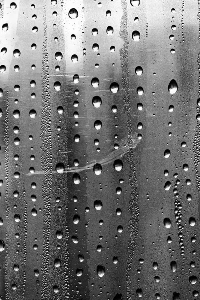 Gotas Lluvia Vidrio Fondo Blanco Negro Textura Vidrio Moda —  Fotos de Stock