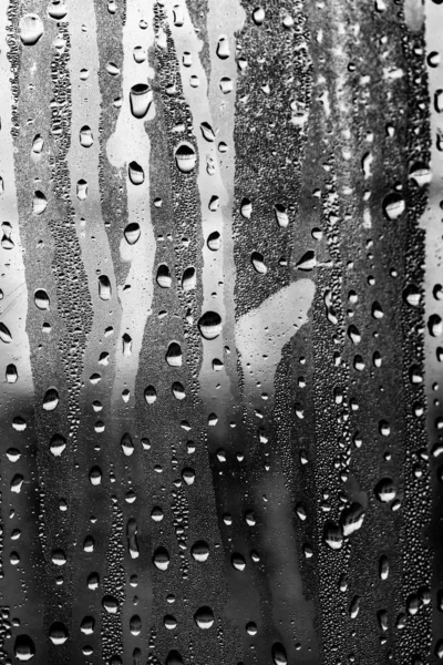 Gotas Lluvia Vidrio Fondo Blanco Negro Textura Vidrio Moda —  Fotos de Stock