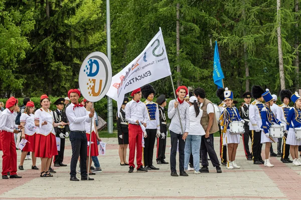 Petropavlovsk Kazajstán Junio 2019 Día Internacional Del Niño Desfile Estudiantes — Foto de Stock