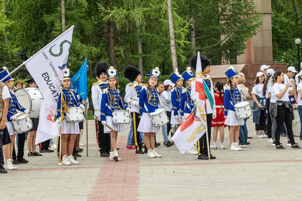 Petropavlovsk Kazajstán Junio 2019 Día Internacional Del Niño Desfile Estudiantes —  Fotos de Stock