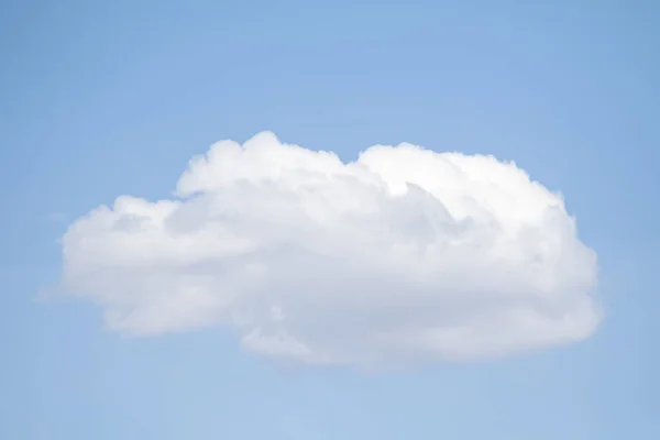 Heller Wolkenhimmel Weiße Wolken Blauen Himmel — Stockfoto