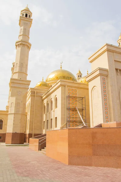 Петропавловск Казахстан Мая 2019 Года Мусульманская Мечеть Золотые Купола — стоковое фото