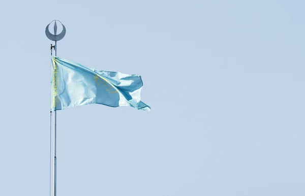 Kék Ellen Kazahsztán Zászlaja — Stock Fotó