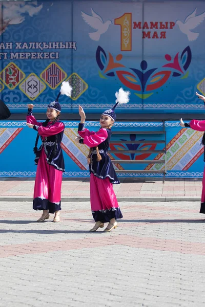 Petropavlovsk Kazakhstan May 2019 Songs Dances National Costumes Peoples Kazakhstan — Stock Photo, Image