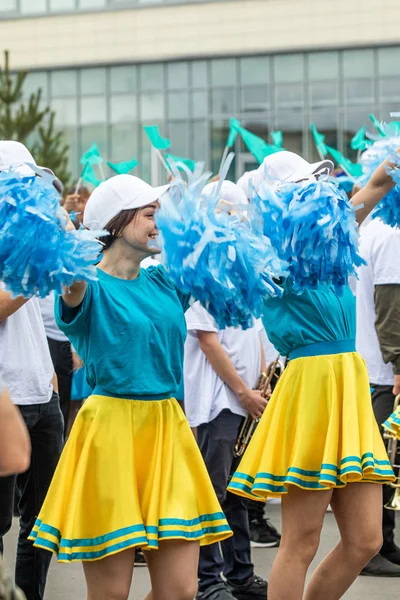 Petropavlovsk Kazajstán Junio 2019 Día Internacional Del Niño Desfile Estudiantes — Foto de Stock