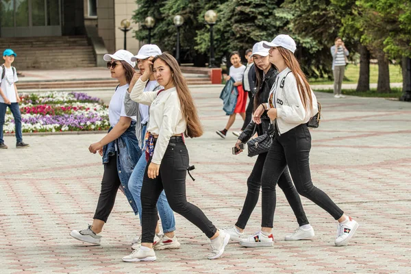 Petropavlovsk Cazaquistão Junho 2019 Dia Internacional Criança Desfile Estudantes Crianças — Fotografia de Stock