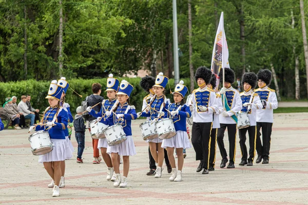 Petropavlovsk Kazajstán Junio 2019 Día Internacional Del Niño Desfile Estudiantes — Foto de Stock