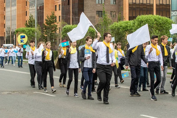 Petropavlovsk Cazaquistão Junho 2019 Dia Internacional Criança Desfile Estudantes Crianças — Fotografia de Stock